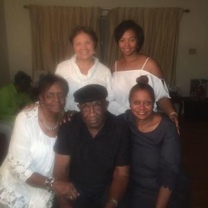 Meet your Posher, Sharon